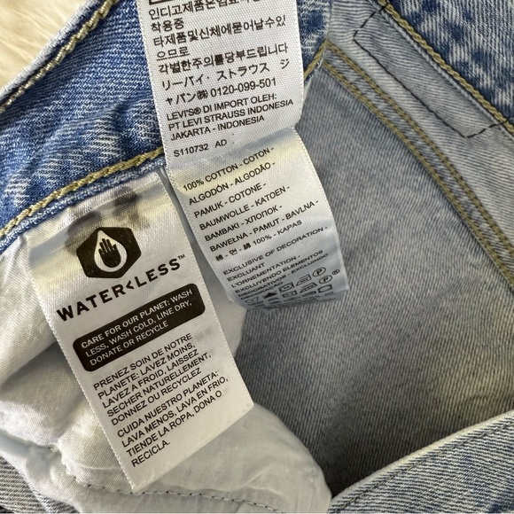 Levi’s Low Pro Straight Leg Women's Blue Jeans Size 31 Cotton - Picture 3 of 7